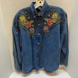 Pretty Bleu Denim faded distressed vintage bedazzled rhinestone blouse shirt m